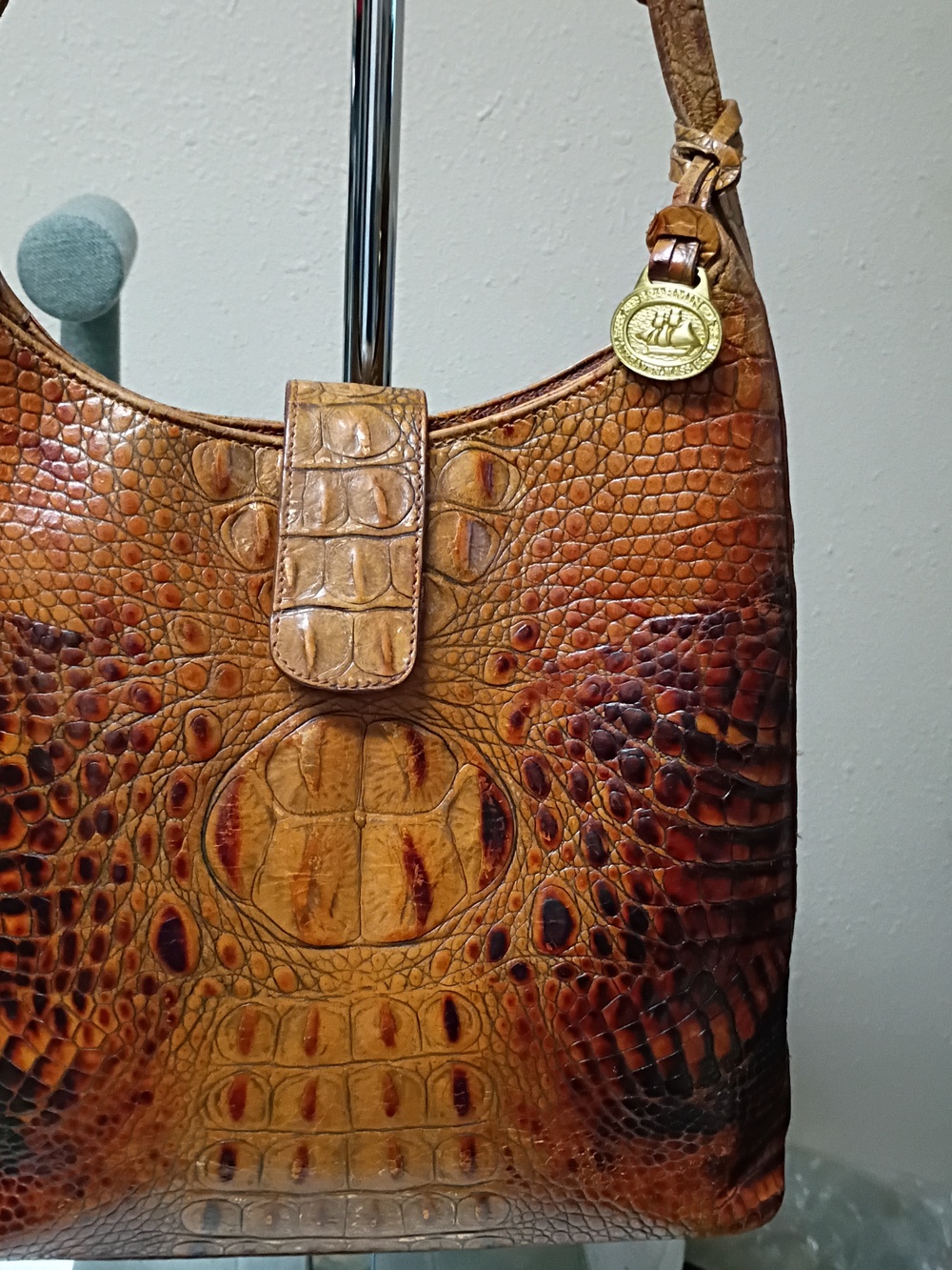 Vintage Brahmin Shoulder Bag - Picture 2 of 8